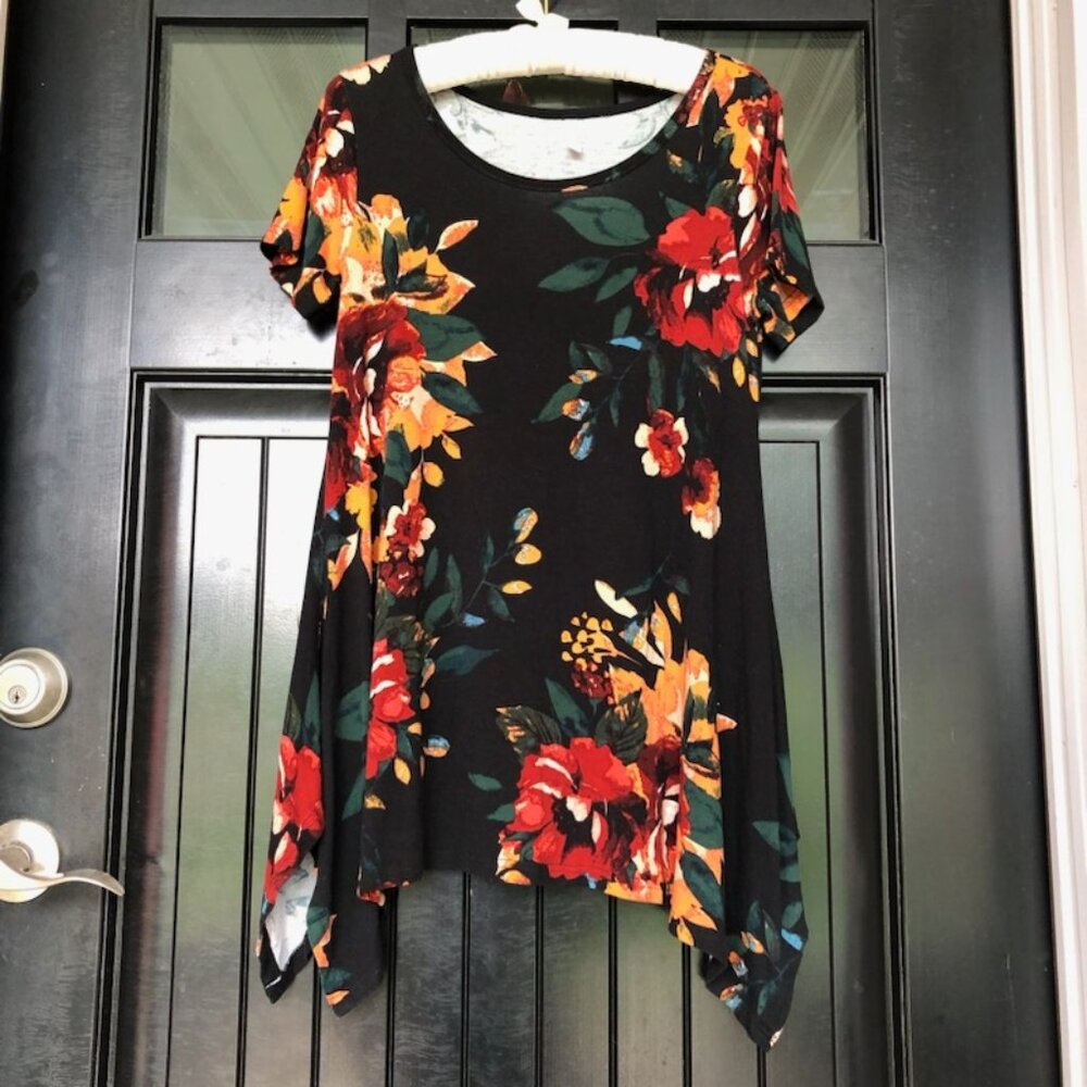 Popyoung floral tunic, size S